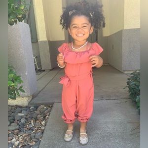 Pink Off-Shoulder Jumpsuit with Straps and Tie at Waist in Size 4T